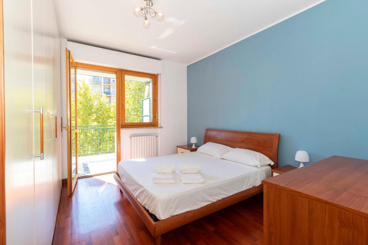 Appartamento Cozy&Spacious Apt 2 Min Walk From The Tram Stop! Torino Esterno foto