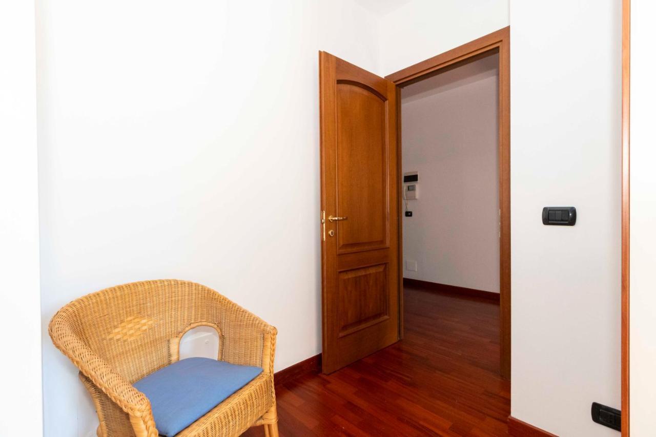 Appartamento Cozy&Spacious Apt 2 Min Walk From The Tram Stop! Torino Esterno foto
