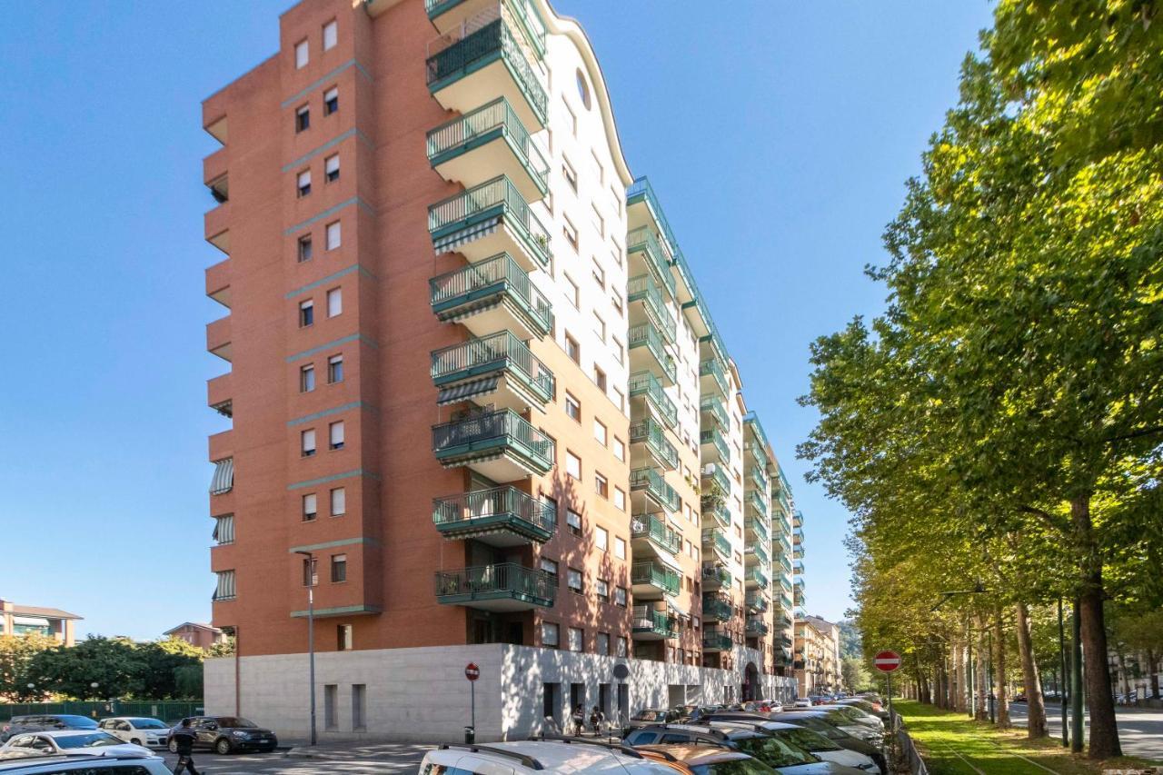 Appartamento Cozy&Spacious Apt 2 Min Walk From The Tram Stop! Torino Esterno foto