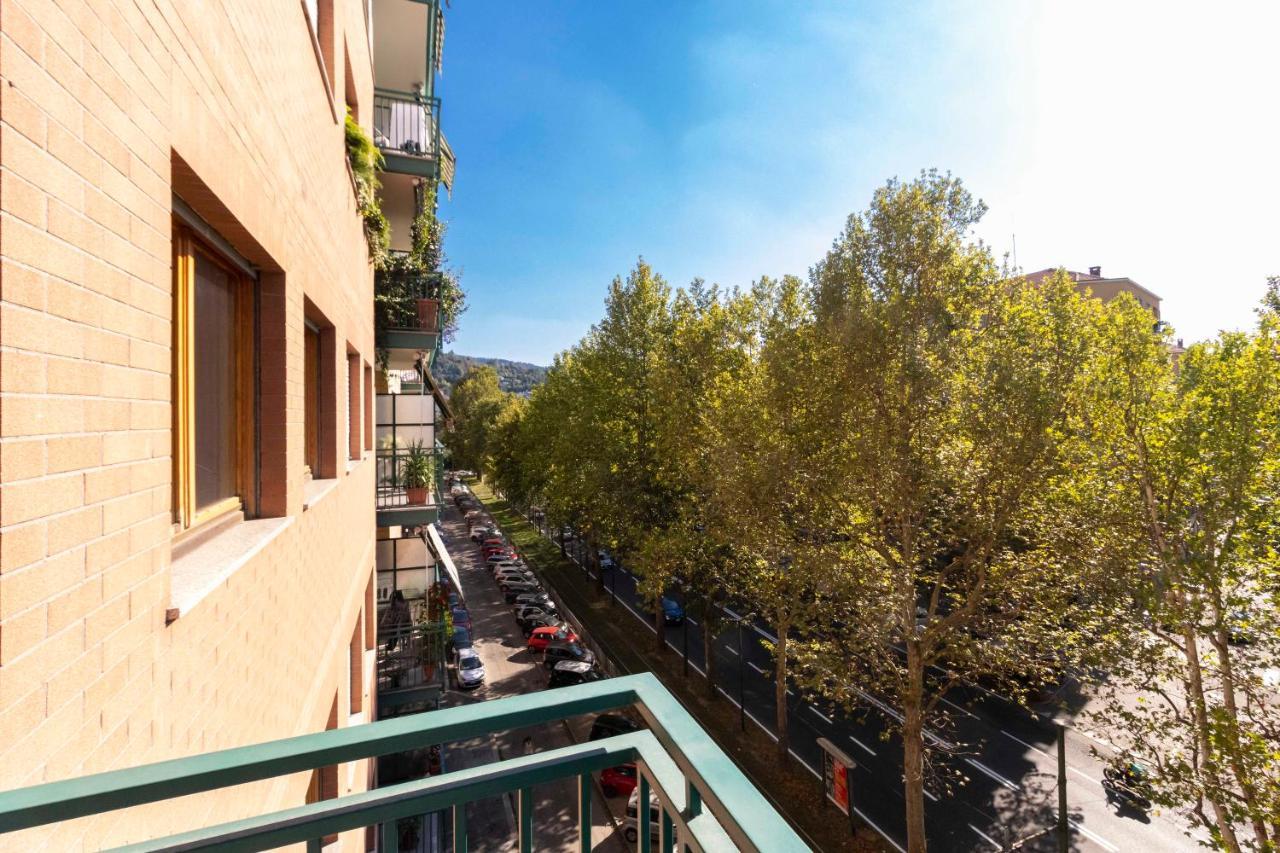 Appartamento Cozy&Spacious Apt 2 Min Walk From The Tram Stop! Torino Esterno foto
